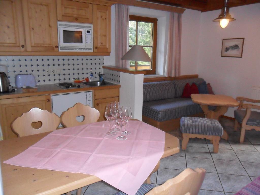 Landhaus Nockalm Bad Kleinkirchheim Rum bild